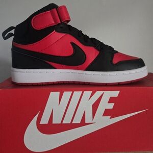 Court Bourough Mid 2 Nike Red and Black High-Top Sneakers